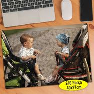 51067400 Sohbet Eden Neşeli Bebekler 240 Parça Puzzle Yapboz