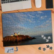 536 Dağ Parçasında Fener Evler 240 Parça Puzzle Yapboz Tablo