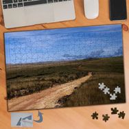 570 Arazi Ortasında Kumlu Yol 240 Parça Puzzle Yapboz Tablo