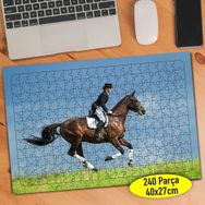 69483474 Bayan Jokey Koşan Sevimli At 240 Parça Puzzle Yapboz