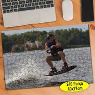 89246985 Denizde Sörf Gösterisi Yapan Sporcu 240 Parça Puzzle Yapboz