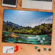 90496 Denizde Yüzen İnsanlar 240 Parça Puzzle Yapboz Tablo