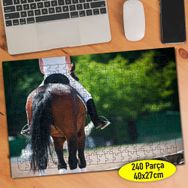98957198 At Üstünde Gezen Mutlu Çocuk 240 Parça Puzzle Yapboz