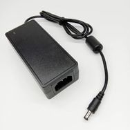 AD 1205 12V - 5A Adaptör
