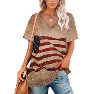 AILLOSA FLAG-42 Tamamı Baskılı V Yaka Kısa Kollu Kadın T-shirt