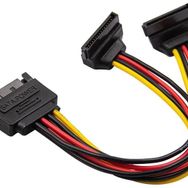 Alfais 4683 Sata 15 Pin Dişi-Erkek 2 Port Çoklayıcı 90 Derece Dirsek Splitter HDD Kablosu