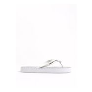Armani Exchange Kauçuk Beyaz XDQ010XV700K488 Kadın Sandalet
