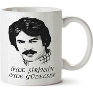 Art Hediye Ferdi Tayfur Öyle Şirinsin Öyle Güzelsin iki Tarafı Baskılı Kupa Bardak