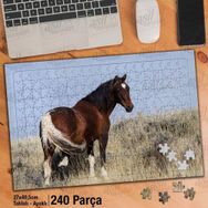 Asil Hobi Kahverengi Ve Beyaz At-Kurumuş Otlar Yapboz-Ayak Destekli Çerçeveli 240 Parça Puzzle