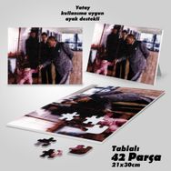 Asil Hobi Salıncakta Sallanan Kız Çocuğu Ve Atatatürk-Yapboz-Ayak Destekli 42 Parça Puzzle