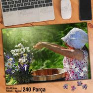 Asil Hobi Sevimli Kız Çocuğu-Çiçekler-Bahar Yapboz-Ayak Destekli Çerçeveli 240 Parça Puzzle