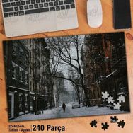 Asil Hobi Sokaktaki İnsan-Yürüyüş Kar-Kış-Soğuk Yapboz-Ayak Destekli Çerçeveli 240 Parça Puzzle