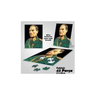 Asil Hobi Üniformalı Mustafa Kemal Atatürk-Yapboz-Ayak Destekli Çerçeveli 42 Parça Puzzle