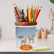 Asilmeydan 446677469 Karda Gezen Geyikler Ahşaplı Seramik Kalemlik