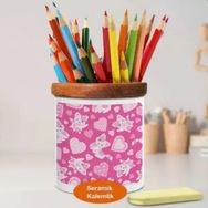 Asilmeydan 448857673 Çizimsel Kalpli Kedi Desenler Ahşap Seramik Kalemlik