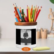 Asilmeydan 449833824 Şapka Tutan Genç Mustafa Kemal Ahşap Seramik Kalemlik