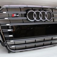 Audi A4 S4 B8 2012-2015 Ön Panjur