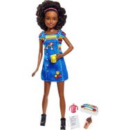 Barbie Bebek Bakıcısı Serisi Siyah Saçlı Bebek ve Aksesuarları