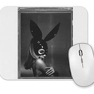 Baskı Dükkanı Dangerous Woman Mouse Pad