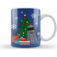 Baskı Dükkanı Dr Who Dalek Around The Christmas Tree Porselen Beyaz Kupa Bardak