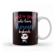 Baskı Dükkanı Girl Who Loves Korean Boybands K-Pop Korea Pop Music Panda Kupa Bardak