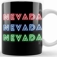 Baskı Dükkanı Nevada State Flag Gift Vintage Retro Rainbow Style Kupa