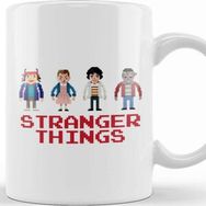 Baskı Dükkanı The Kids Of Stranger Things Pixellated Porselen Beyaz Kupa Bardak