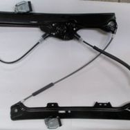 Bmw 5 Seri E60 2004-2010 Sağ Elektrikli Motorsuz Ön Cam Krikosu
