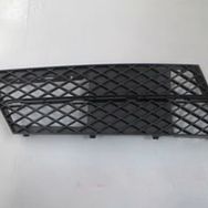 Bmw 5 Seri E60 2007-2010 Sağ Siyah Ön Tampon Panjuru