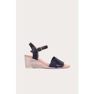 Bueno Shoes 01WQ8601 Siyah Kadın Deri Dolgu Topuklu Sandalet