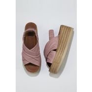 Bueno Shoes 01WU6105 Gül Kurusu Deri Kadın Dolgu Topuklu Sandalet