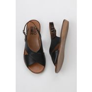 Bueno Shoes 01WU8213 Siyah Deri Kadın Düz Sandalet