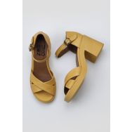 Bueno Shoes 01WY12501 Sarı Deri Topuklu Kadın Sandalet