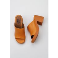 Bueno Shoes 01WY12505 Turuncu Deri Kadın Topuklu Terlik