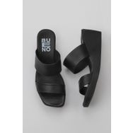 Bueno Shoes 01WY2409 Siyah Deri Kadın Dolgu Topuklu Terlik