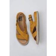 Bueno Shoes 01WY5102 Sarı Nubuk Kadın Düz Sandalet