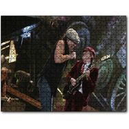 Cakapuzzle Acdc Angus ve Malcolm Young Sahnede Mdf 255 Parça Puzzle