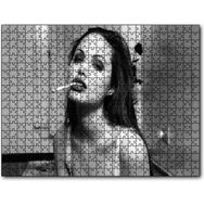 Cakapuzzle Angelina Jolie Sigara Siyah Beyaz Fotoğraf Mdf 255 Parça Puzzle