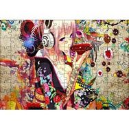 Cakapuzzle Anime Kulaklıklı Genç Kız Çay İçiyor 120 Parça Ahşap Puzzle