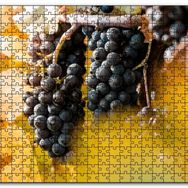 Cakapuzzle Asma Dalında Kara Üzümler Mdf 255 Parça Puzzle