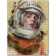 Cakapuzzle Astronot Kıyafetli Genç Kadın 255 Parça Puzzle