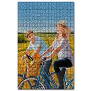 Cakapuzzle Bisikletli Çift ve Arkada Tarlalar Ahşap 1000 Parça Puzzle