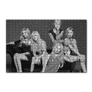 Cakapuzzle Black Pink Kore Pop Siyah Beyaz 120 Parça Ahşap Puzzle