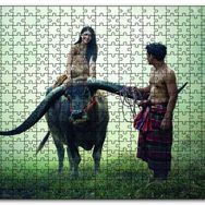 Cakapuzzle Boynuzlu Manda Genç Kız ve Erkek Mdf 1000 Parça Puzzle
