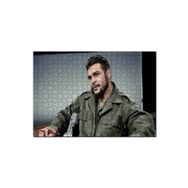 Cakapuzzle Che Guevara Yeşil Parkasıyla Radyo Konuğu Mdf 500 Parça Puzzle