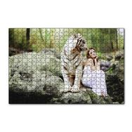Cakapuzzle Doğada Kadın ve Kaplan 120 Parça Ahşap Puzzle
