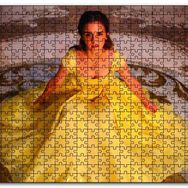 Cakapuzzle Emma Watson Sarı Elbiseli Ahşap 255 Parça Puzzle