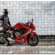 Cakapuzzle Honda Cbr 650 ve Sürücüsü Mdf 1000 Parça Puzzle