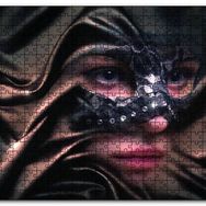 Cakapuzzle Kumaş Örtülü Maskeli Kadın Mdf 255 Parça Puzzle