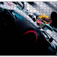 Cakapuzzle Lewis Hamilton Mersedes İle Formula 1 Görseli Mdf 500 Parça Puzzle